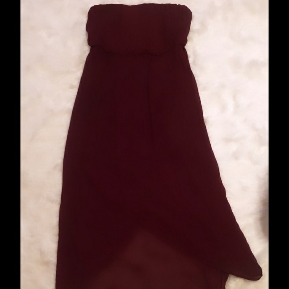 Burgundy chiffon strapless midi dress